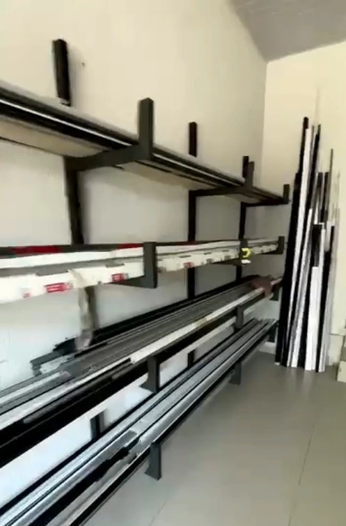 Espelho orgânico moderno